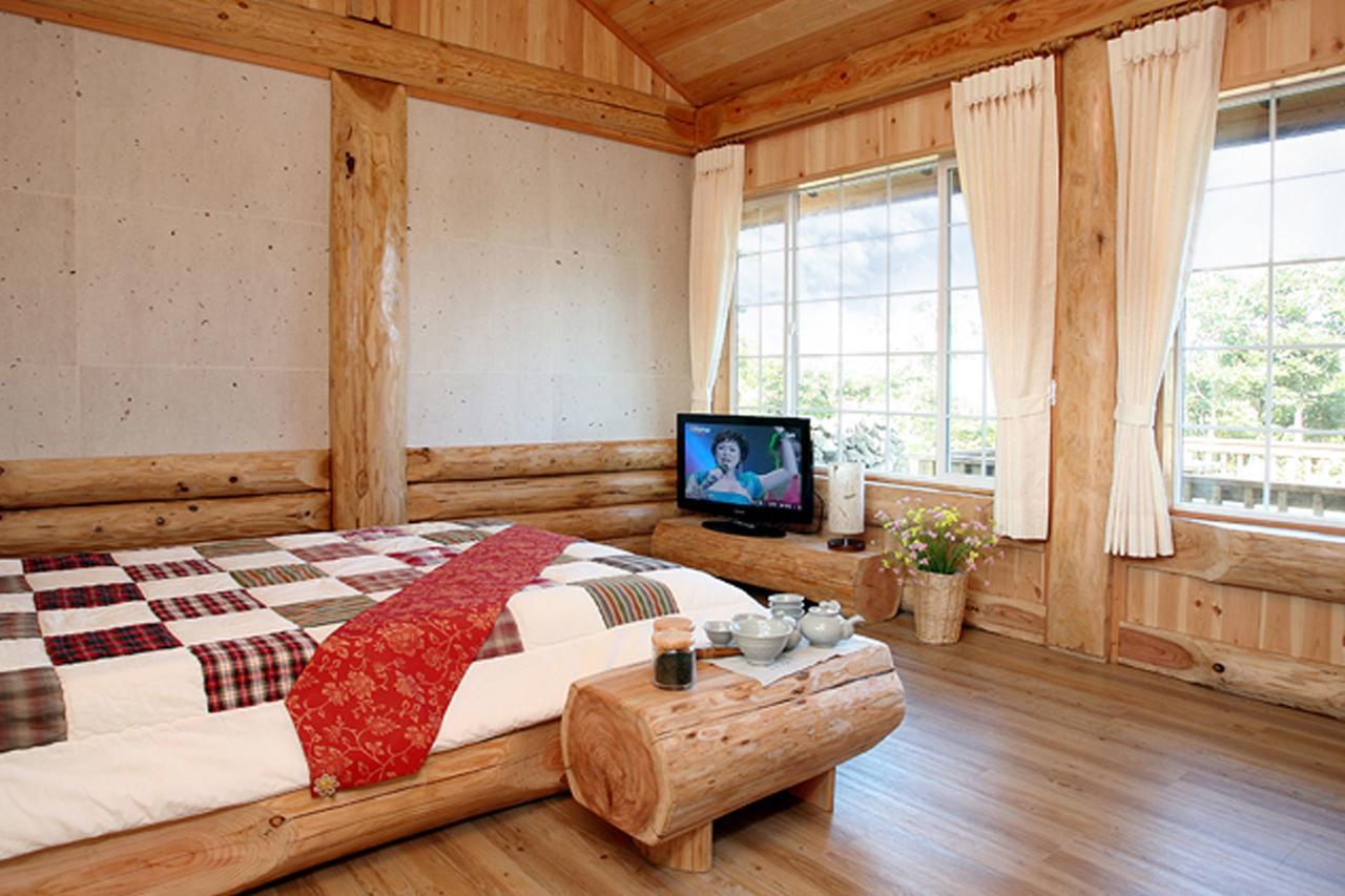 Jeju Bille Log Pension Seogwipo Ngoại thất bức ảnh